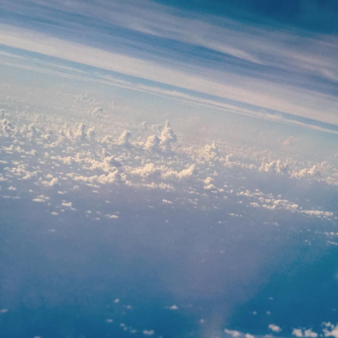 Convective bubbly clouds over the gulf of the Caribbean