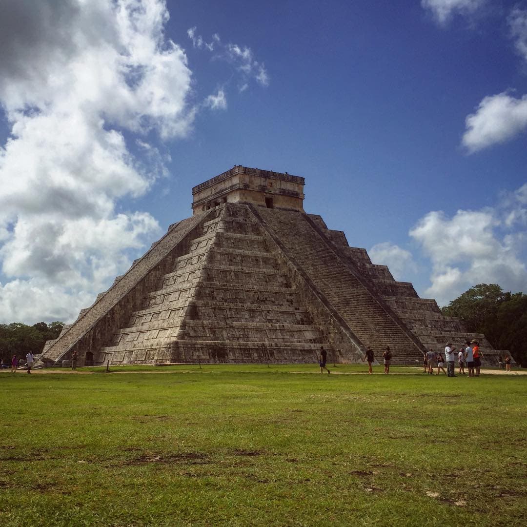 Chichen Itza main temple to Quetzalcoatl the plumed serpent